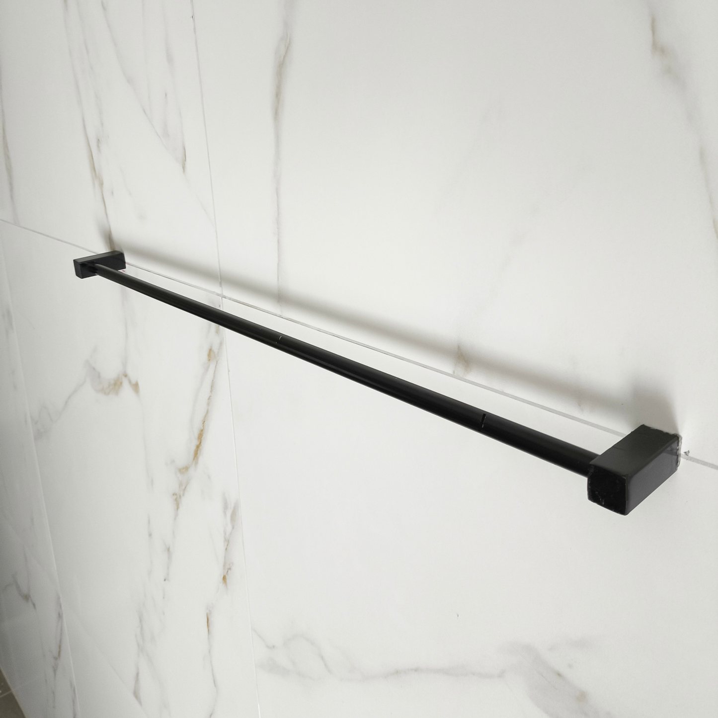 Toalheiro 60cm Aço Inox Leblon Preto Fosco LTPF-60